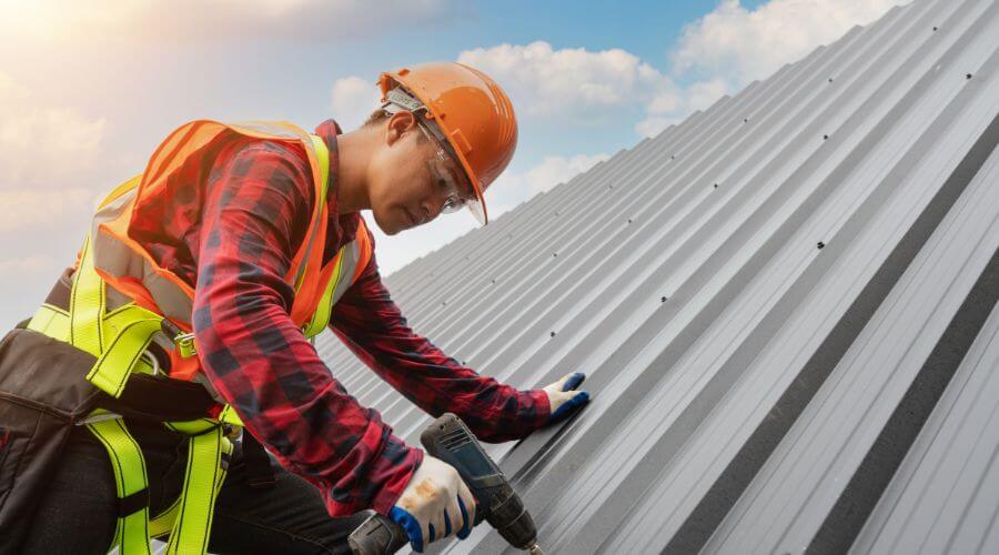 Owens Corning roofing contractor in Walnut Grove, MS